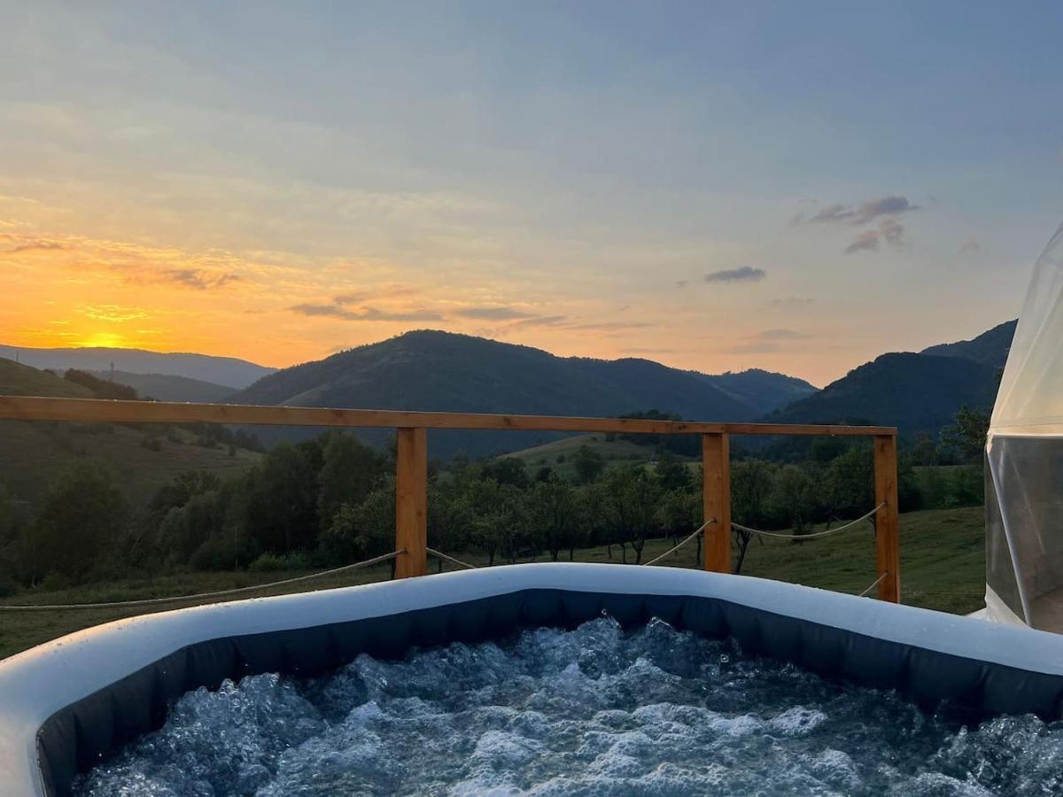 Отель Tranquil Dome - Manta'S Retreat Glamping Cornereva Экстерьер фото