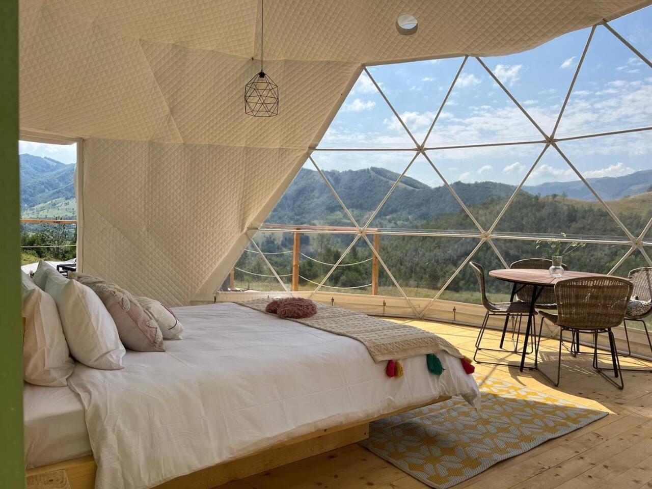 Отель Tranquil Dome - Manta'S Retreat Glamping Cornereva Экстерьер фото