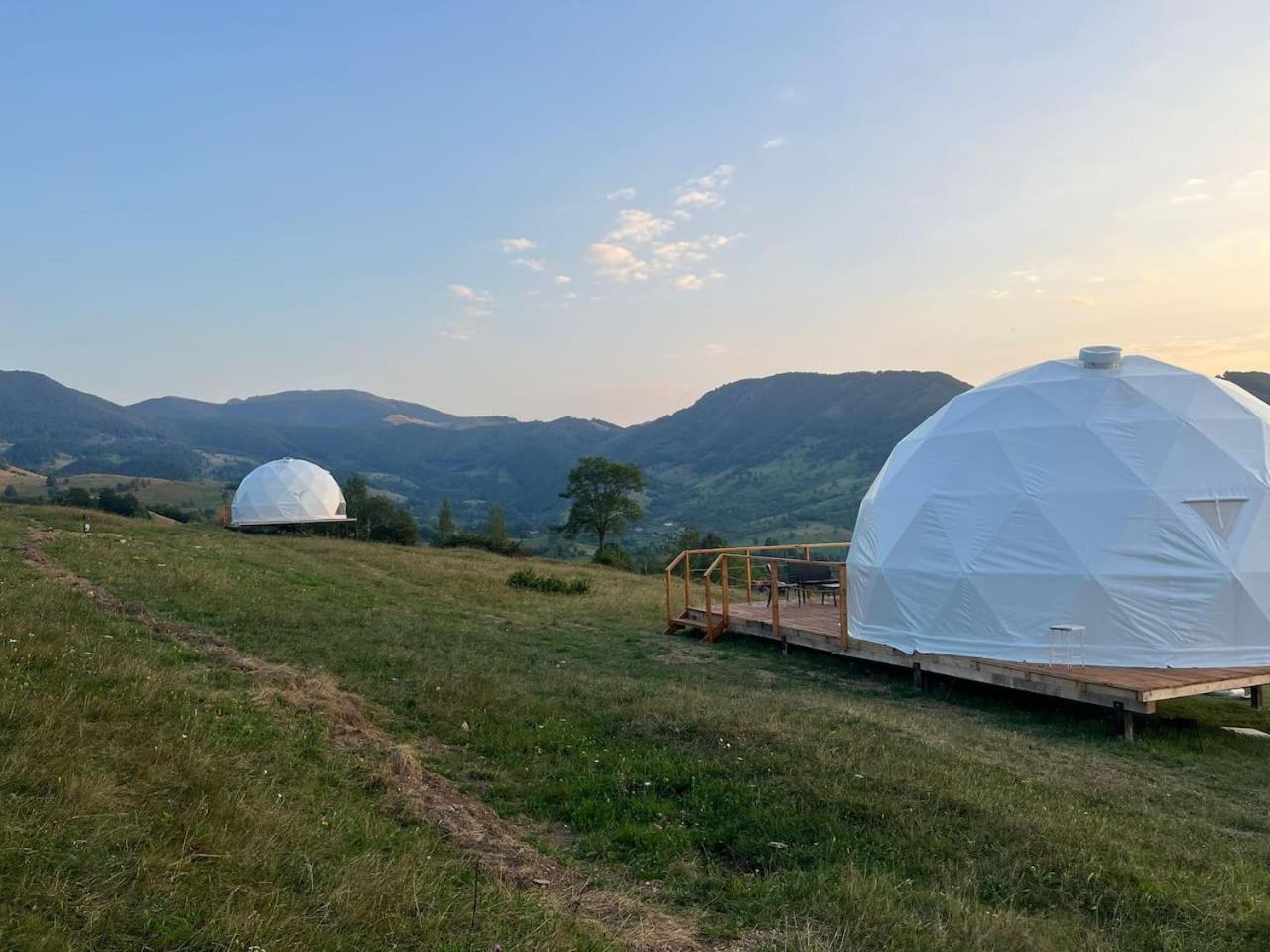 Отель Tranquil Dome - Manta'S Retreat Glamping Cornereva Экстерьер фото