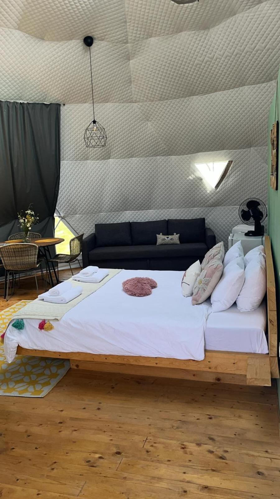 Отель Tranquil Dome - Manta'S Retreat Glamping Cornereva Экстерьер фото