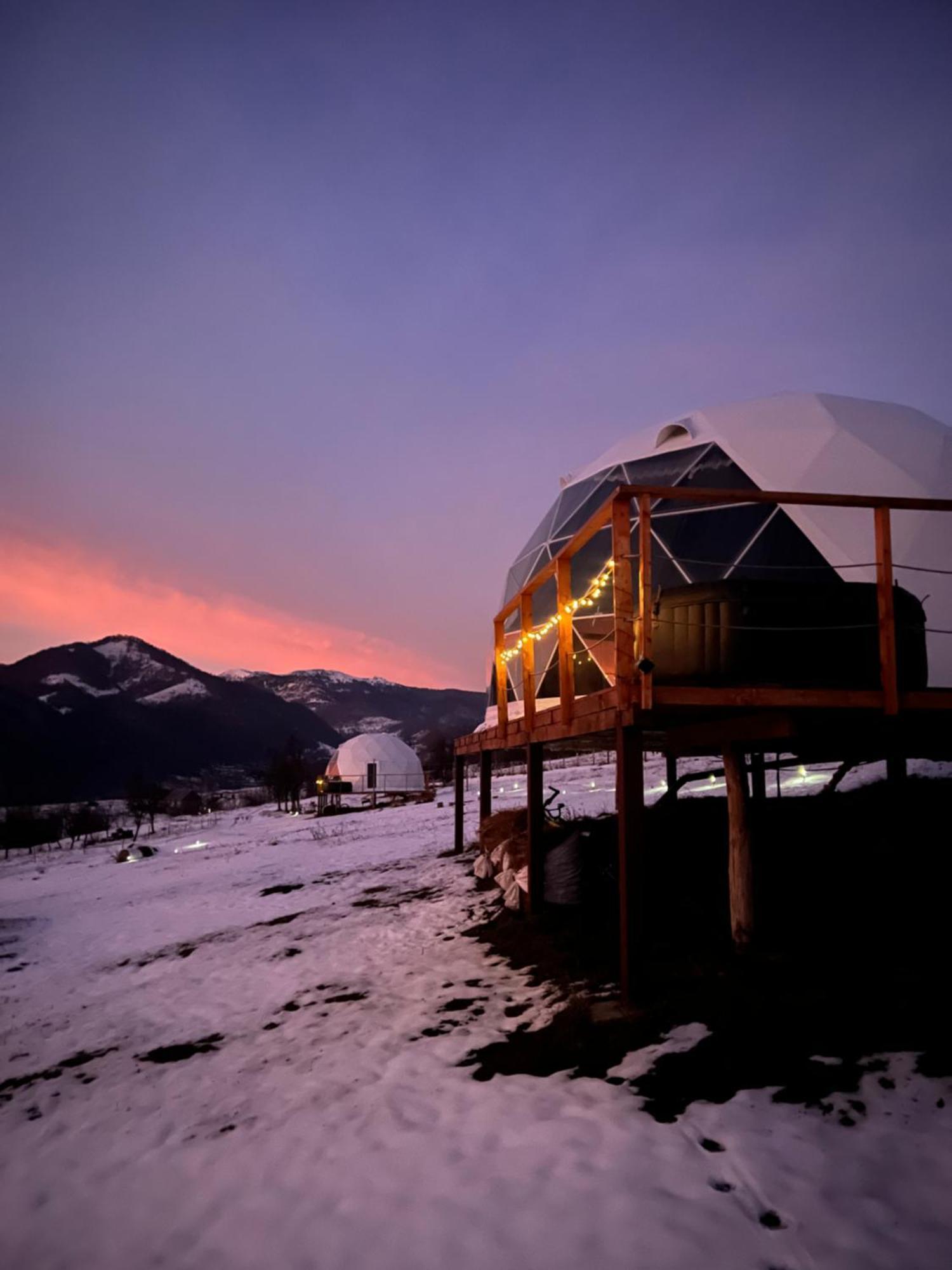 Отель Tranquil Dome - Manta'S Retreat Glamping Cornereva Экстерьер фото